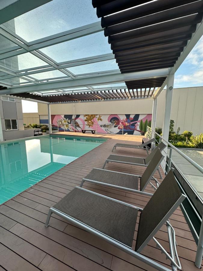 Entire Luxurious Apartment In Shopping Mall Mexico City Exterior photo